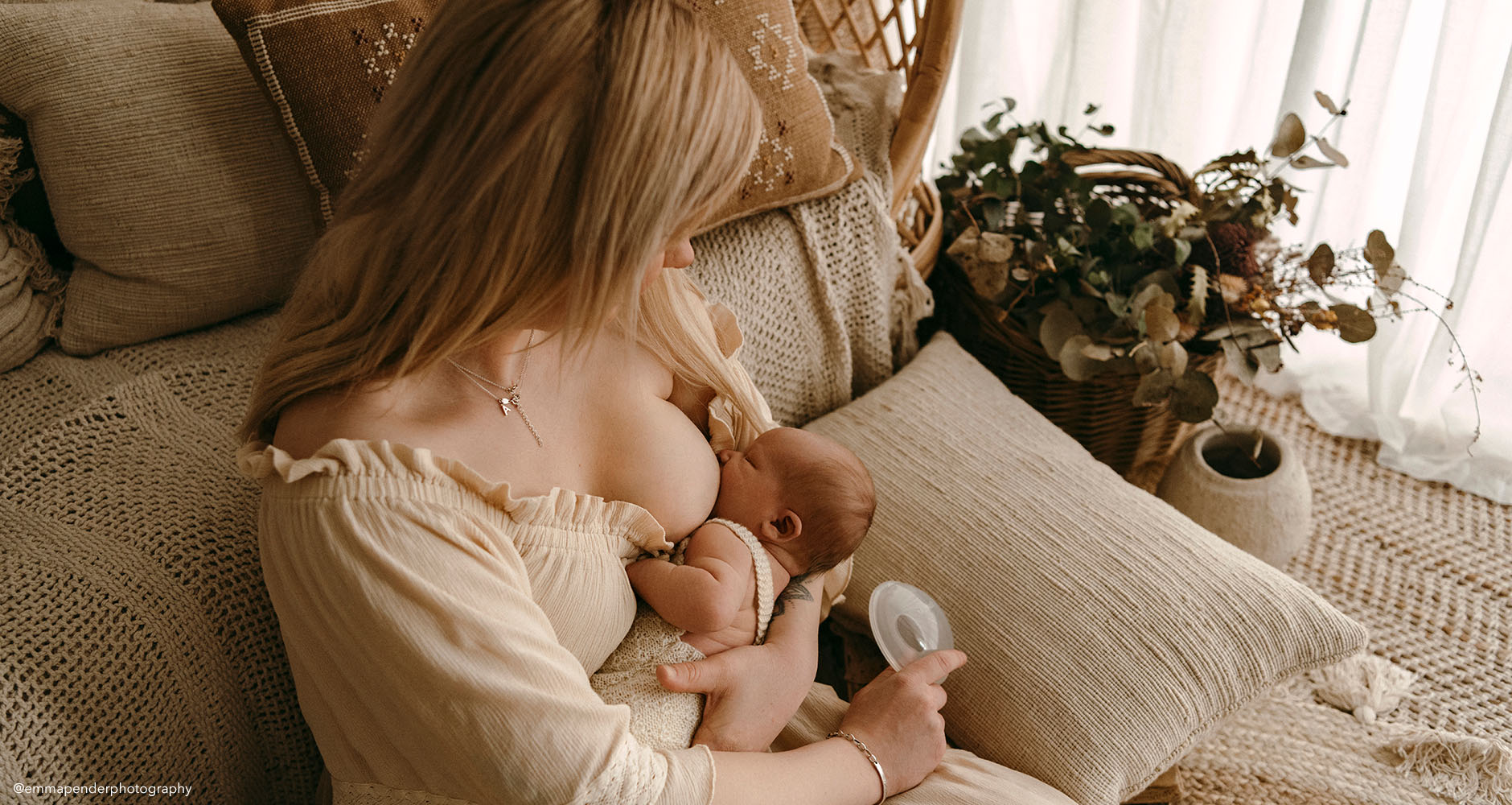 Mumasil, your breastfeeding and Recovery Support Product Specialist