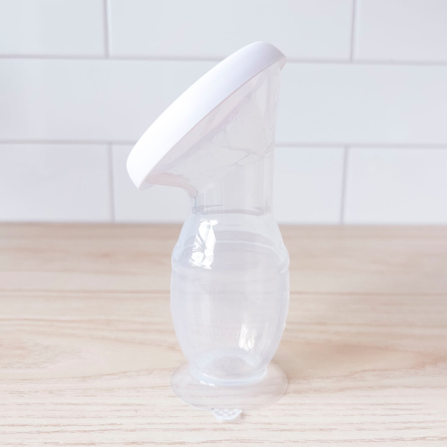 Mumasil Silicone Milk Collector & Manual Pump